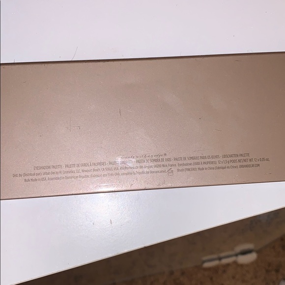 naked 2 urban decay palette - Picture 3 of 3